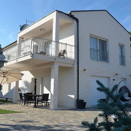 Apartments Villa Marina Vodice Eksteriør bilde