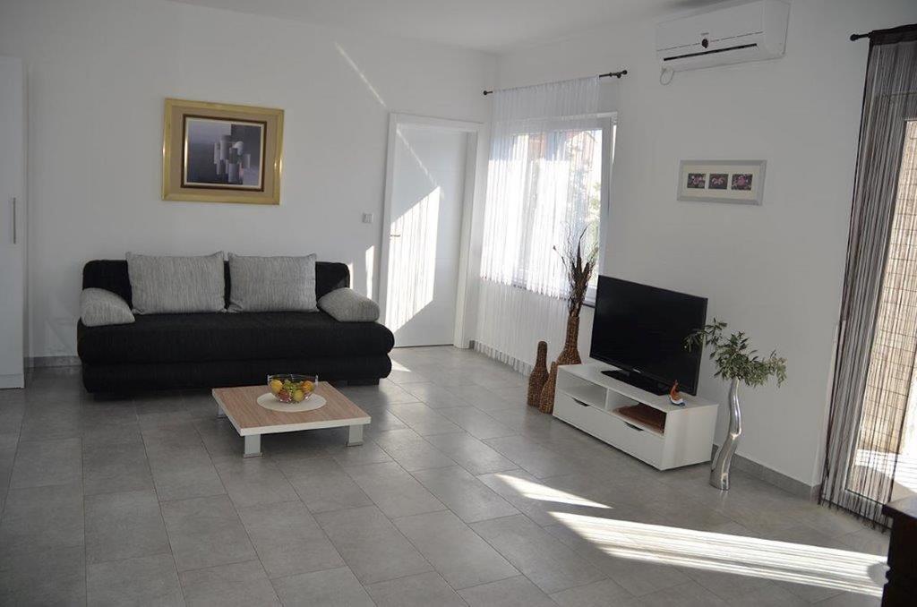 Apartments Villa Marina Vodice Rom bilde