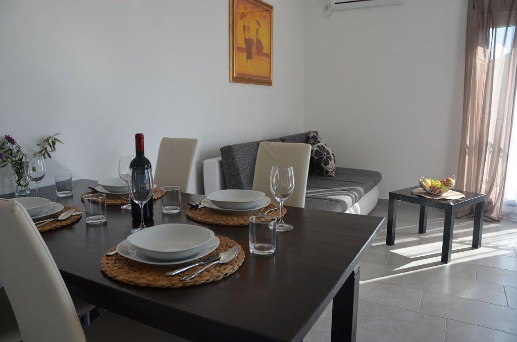 Apartments Villa Marina Vodice Rom bilde